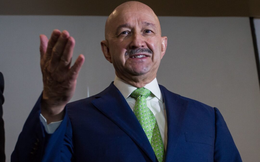 ¡Macho, tío! AMLO critica que Carlos Salinas de Gortari obtuvo nacionalidad española