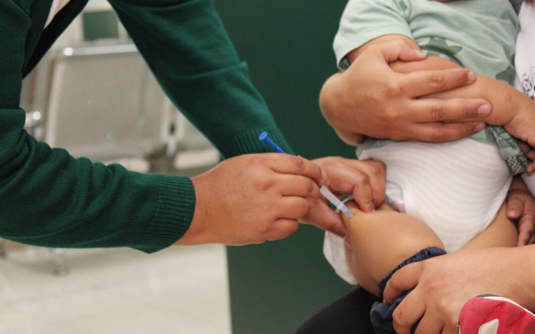 CDMX inicia campaña de vacunación contra hepatitis ‘A’ en niños: Estas son las sedes
