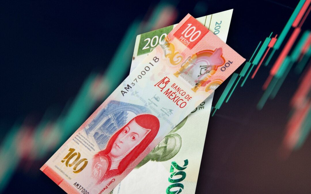 Dólar, ‘frío’ como el acero ante el peso: Gana tras anuncio de nuevos aranceles de Trump