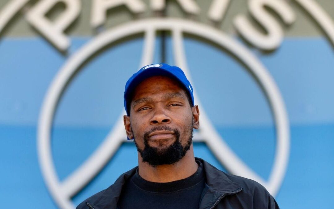Kevin Durant del ‘Dream Team’ de Estados Unidos a invertir en PSG del futbol francés