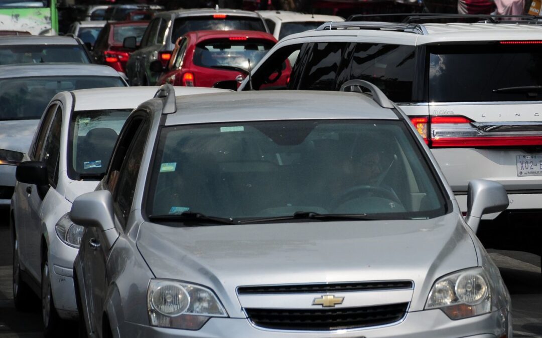 ¡Bueno, bonito y barato! Estos son los autos que no pagan tenencia en CDMX