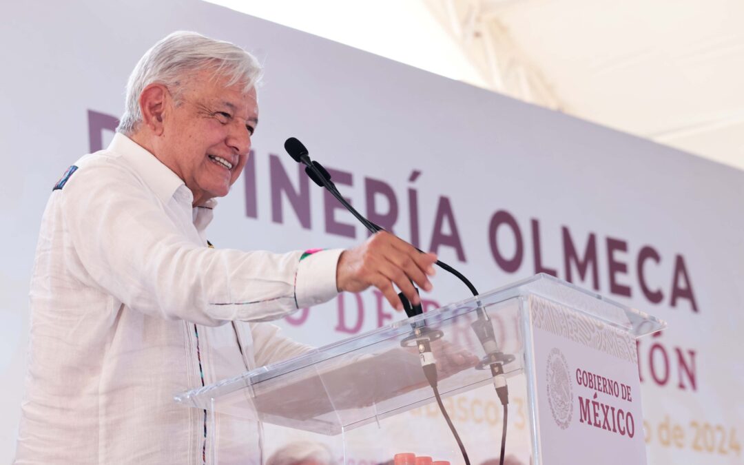 AMLO: en 15 días producirá Dos Bocas 20% de la gasolina del país