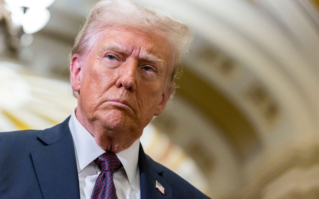 Donald Trump se plantea declarar emergencia económica en EU para aplicar aranceles