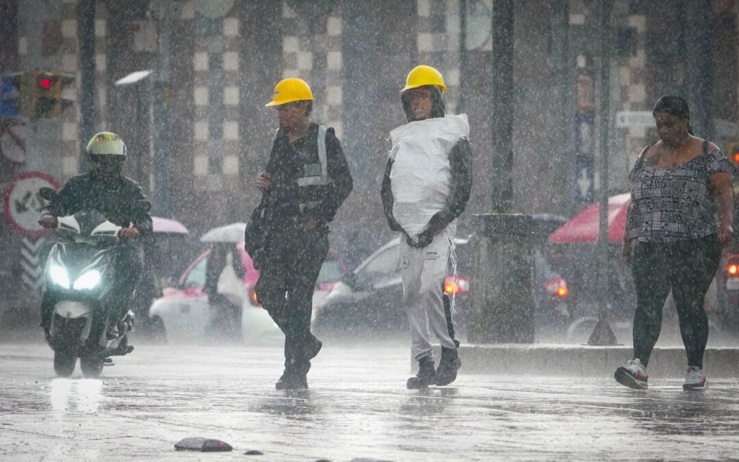 Onda tropical 16 y monzón ‘empaparán’ México este fin de semana: ¿en qué estados lloverá?