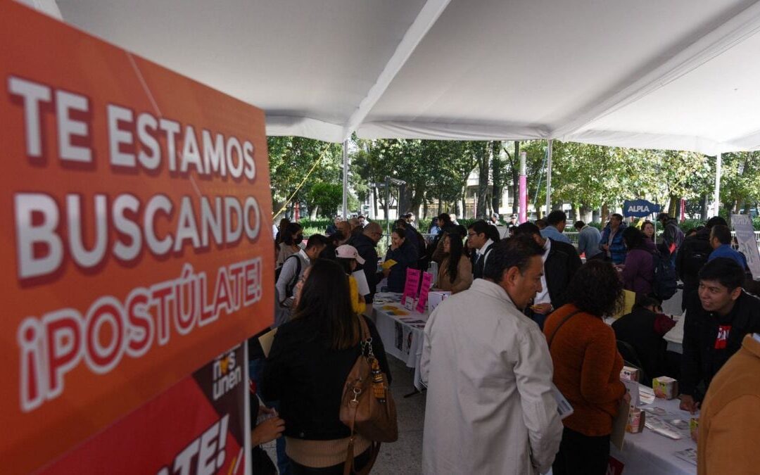 ¿Buscas ‘chamba’? Gobierno de la CDMX ofrece vacantes con sueldos de hasta 40 mil pesos al mes