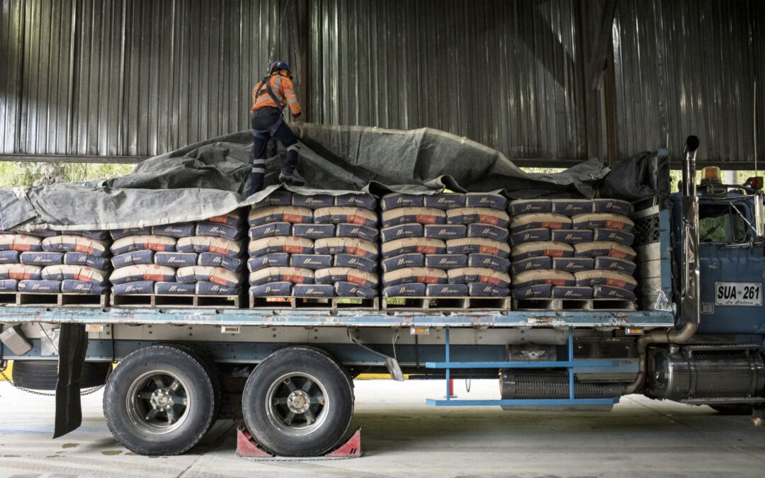 Afectan costos flujo de Cemex