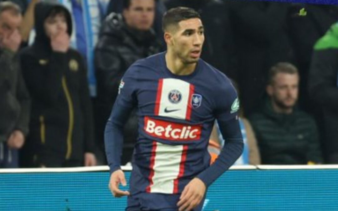 Achraf Hakimi, figura del PSG, investigado en Francia por presunta violación de una joven