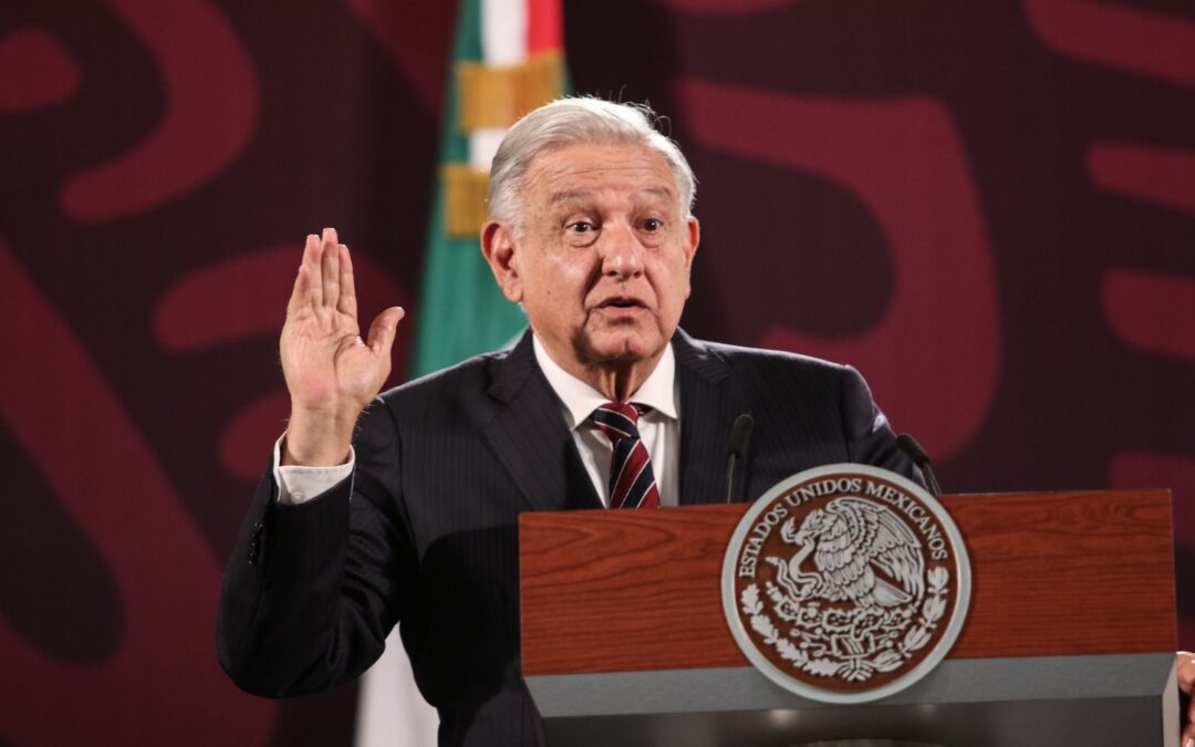 Respalda AMLO juicio político a juez por meterse con el TEPJF