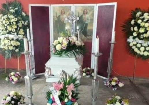 Sepultan en Nayarit a Aylin Milagros, la niña de 8 años cuyo cuerpo fue retenido por un hospital