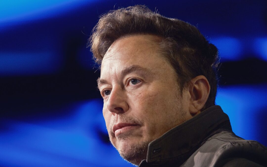 Musk va por los ‘compas’ de Jerome Powell: Afirma que la Fed tiene ‘exceso’ de trabajadores