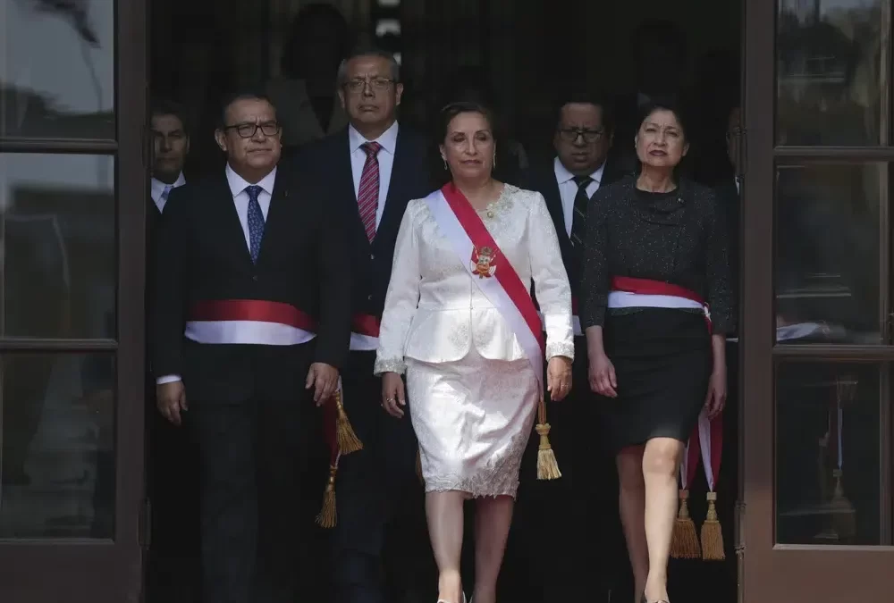 Dos muertos dejan protestas en Perú contra presidenta Boluarte