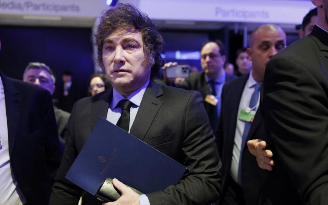 Javier Milei quiere eliminar el delito de feminicidio en Argentina: ‘Ninguna vida vale más que otra’