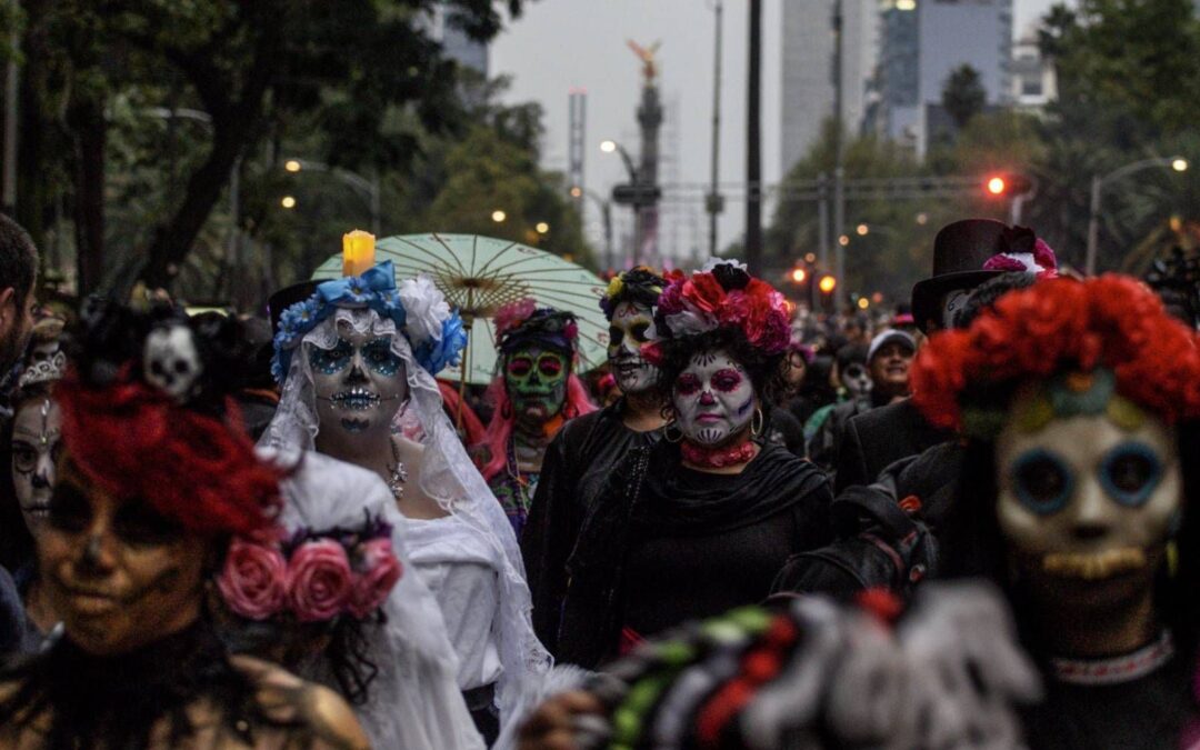 Mega Procesión de Catrinas HOY: A qué hora es, ruta, calles cerradas y dónde verla en vivo