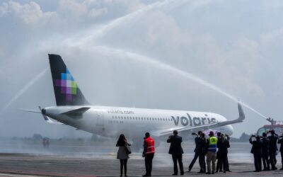 Volaris estrena 40 nuevas rutas pese a denuncias por ‘abuso’ laboral: ¿Cuáles son?