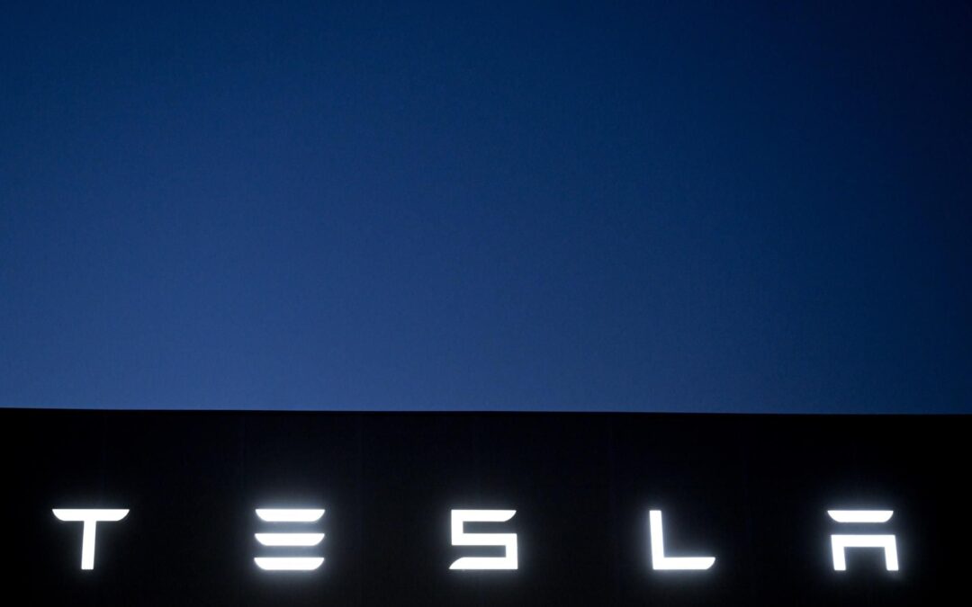Tesla llama a revisión a más de 600 mil de sus autos: ¿Qué falla presentan y qué módelos son afectados?