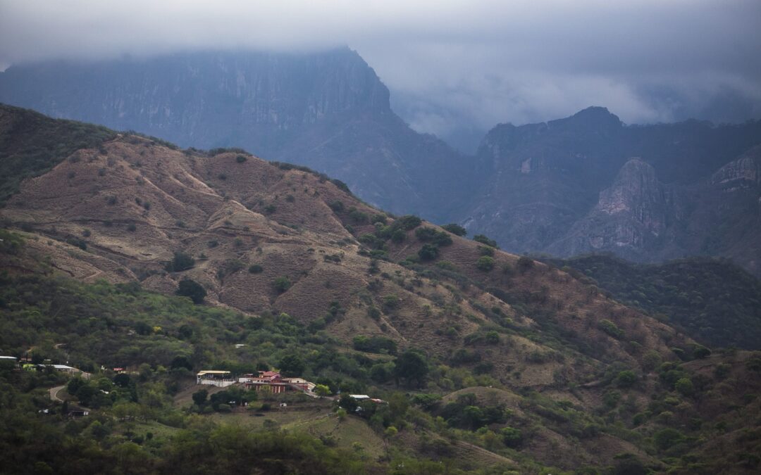 ¿Qué pasa en Badiraguato? Marina sobrevuela en la tierra del ‘Chapo’ Guzmán