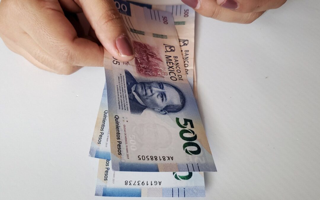 Susto para el peso: se debilita ante el dólar en último día de octubre