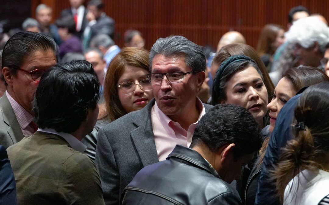 Ricardo Monreal se disculpa por usar un helicóptero privado: ¿Qué dijo sobre sus vuelos?