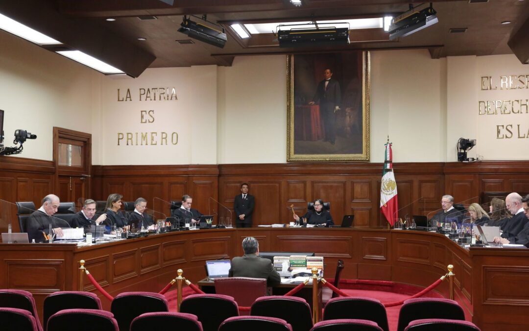Lucha debe ser por el Congreso y el equilibrio, indica Valadés