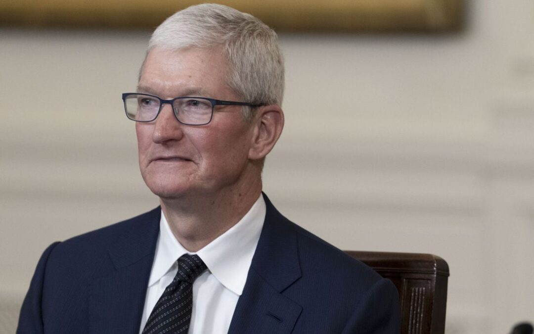 Trump asegura que quitó dos fábricas de Apple a México: ‘No quieren los aranceles’