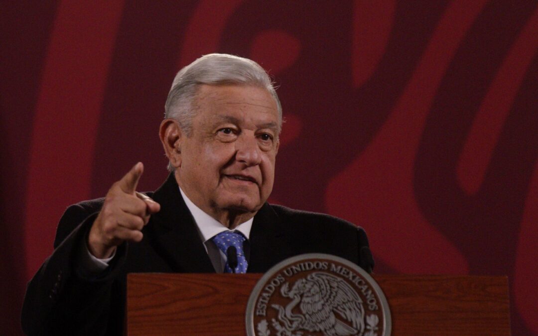 Pedrada a Ricardo Monreal: AMLO critica a posibles desertores de Morena