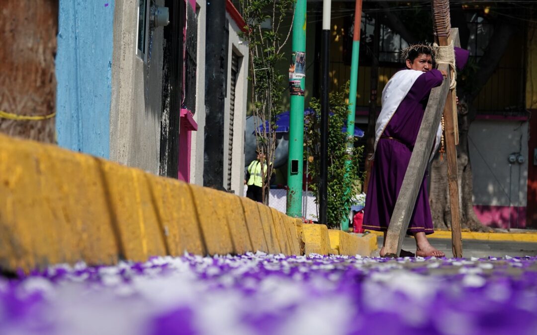 ¿Se nubló porque murió Cristo? Prevén tarde con vientos en CDMX