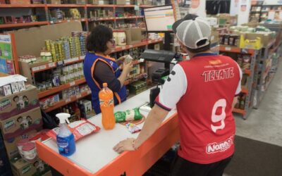 Confianza del consumidor ‘se recupera’ en mayo tras 2 meses con caídas