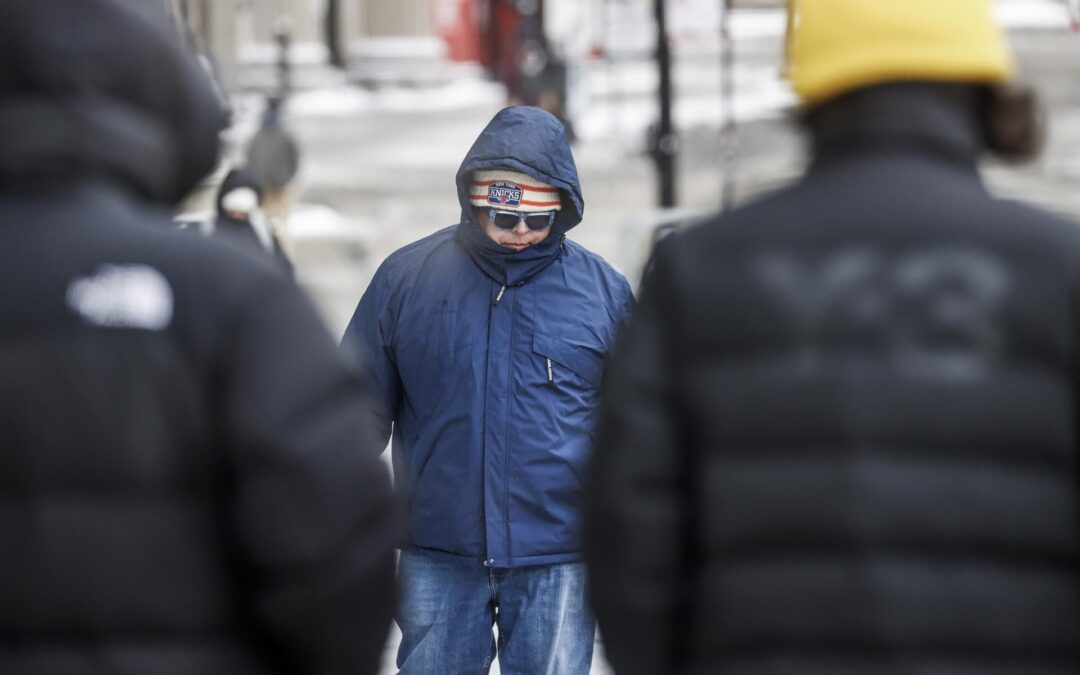 ‘Megatormenta’ invernal en EU: ¿Cuántos millones de estadounidenses ya no tienen luz?