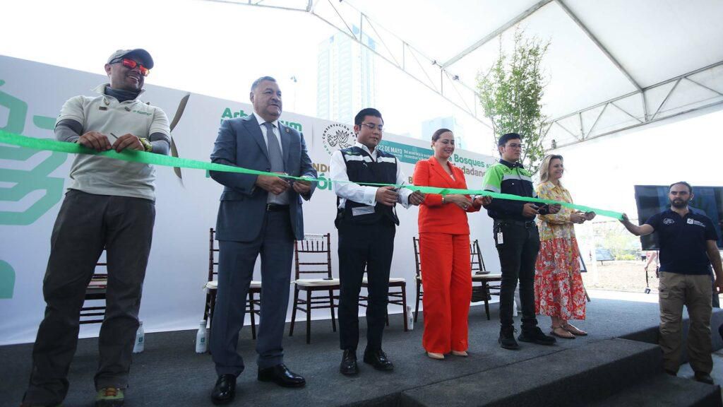 Nombran a primer museo de árboles en honor del botánico Glafiro Alanís