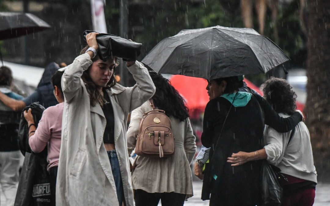 Domingo ‘bajo el agua’: México espera lluvias torrenciales en estos estados