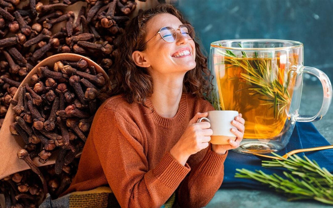 ¿Para qué sirve el té de romero con clavos de olor?