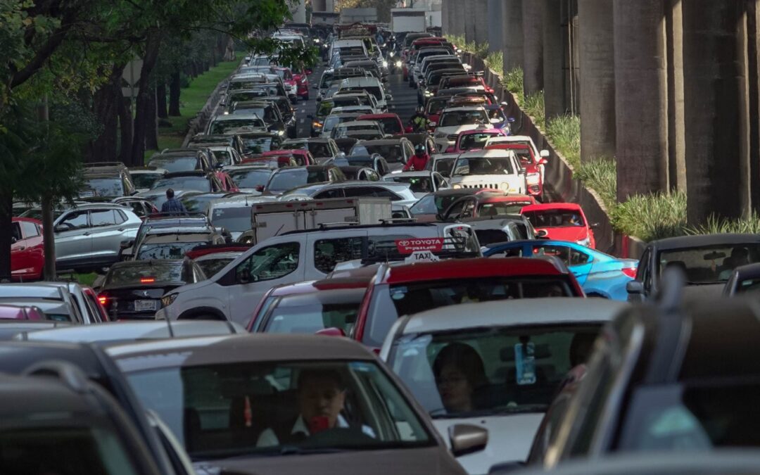 ¿Santa va a guardar el trineo? Hoy No Circula en CDMX y Edomex para este martes 24 de diciembre