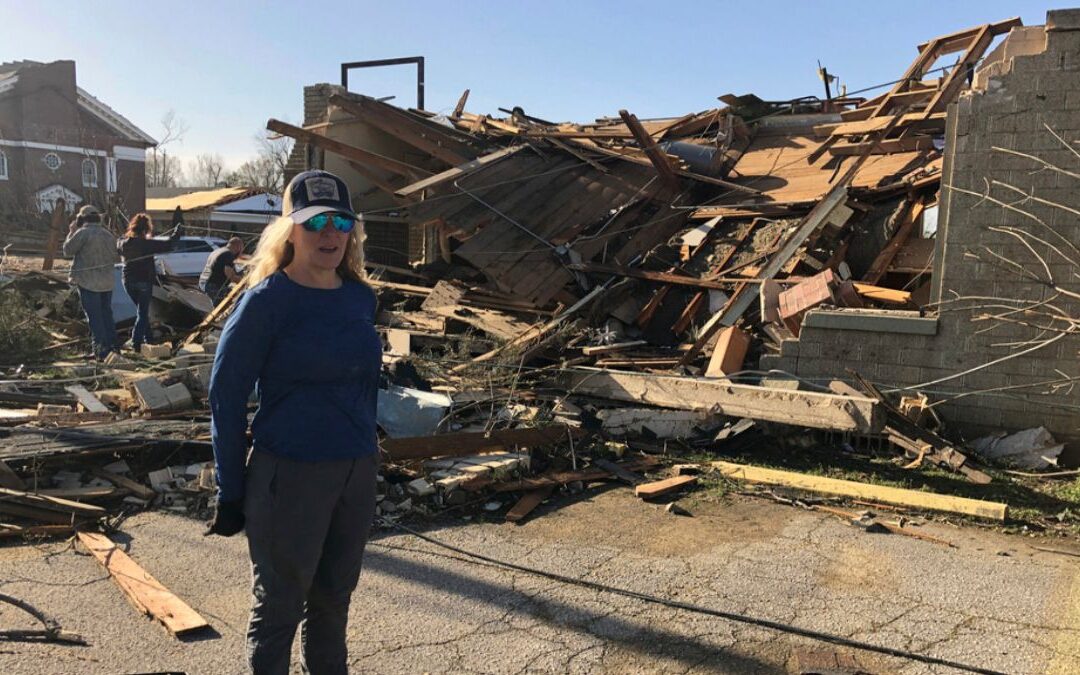Ola de tornados golpean 7 estados de EU; hay al menos 18 muertos