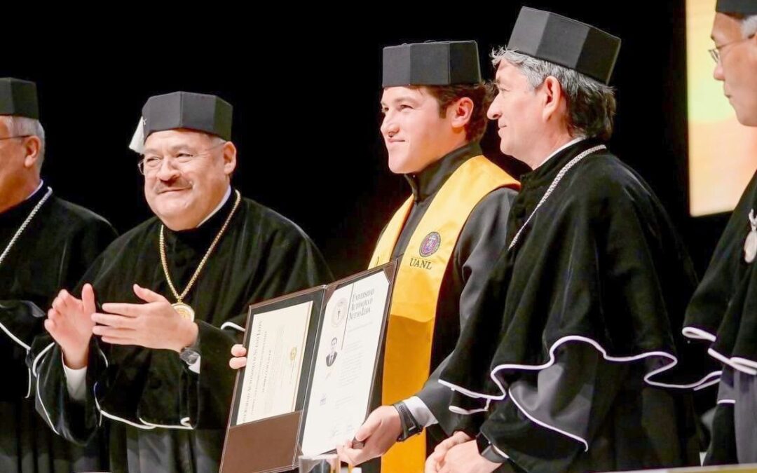 ¿Cuántos más, Samuel García? Gobernador de Nuevo León obtiene su tercer doctorado