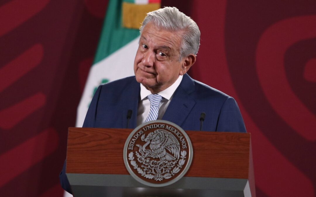Filtración de informe de Ayotzinapa: AMLO acusa una ‘actitud de zopilotes’