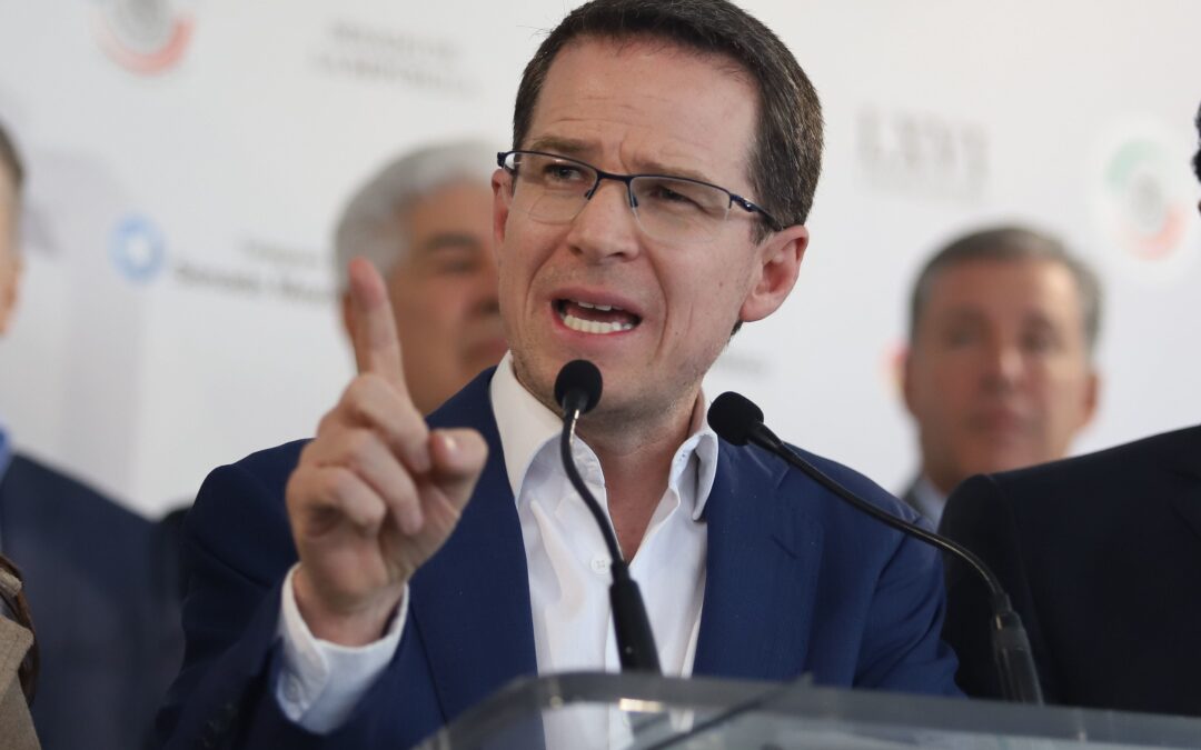 Legisladores de oposición exigen al gobierno frenar ‘el atraco’ al Infonavit
