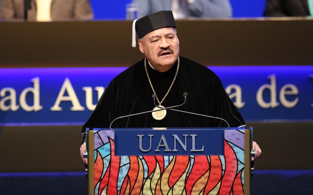 Rinde rector de la UANL primer informe