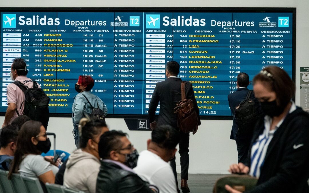 Caos en el AICM: ¿Cómo consultar el horario de tu vuelo?