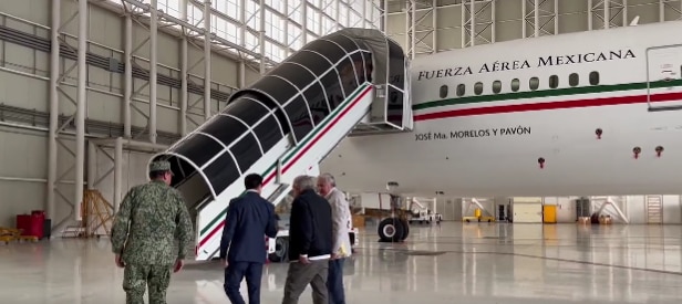 AMLO ignoró el TP01, pero es viajero frecuente de aeronaves de las Fuerzas Armadas
