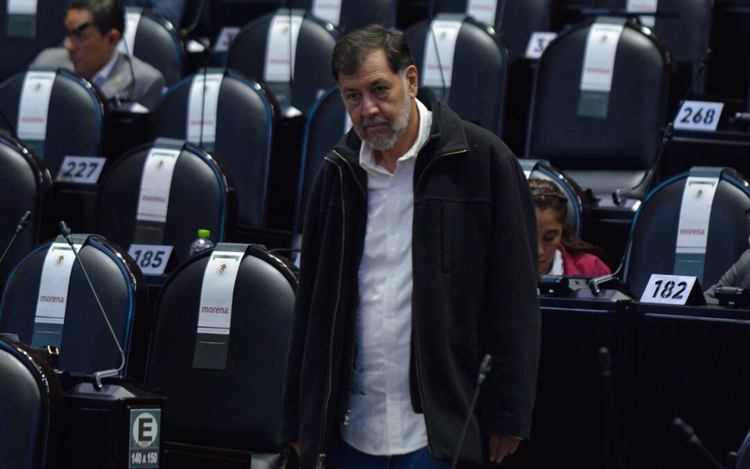‘Una grave agresión’: Noroña denuncia que fue empujado por una persona en el AICM