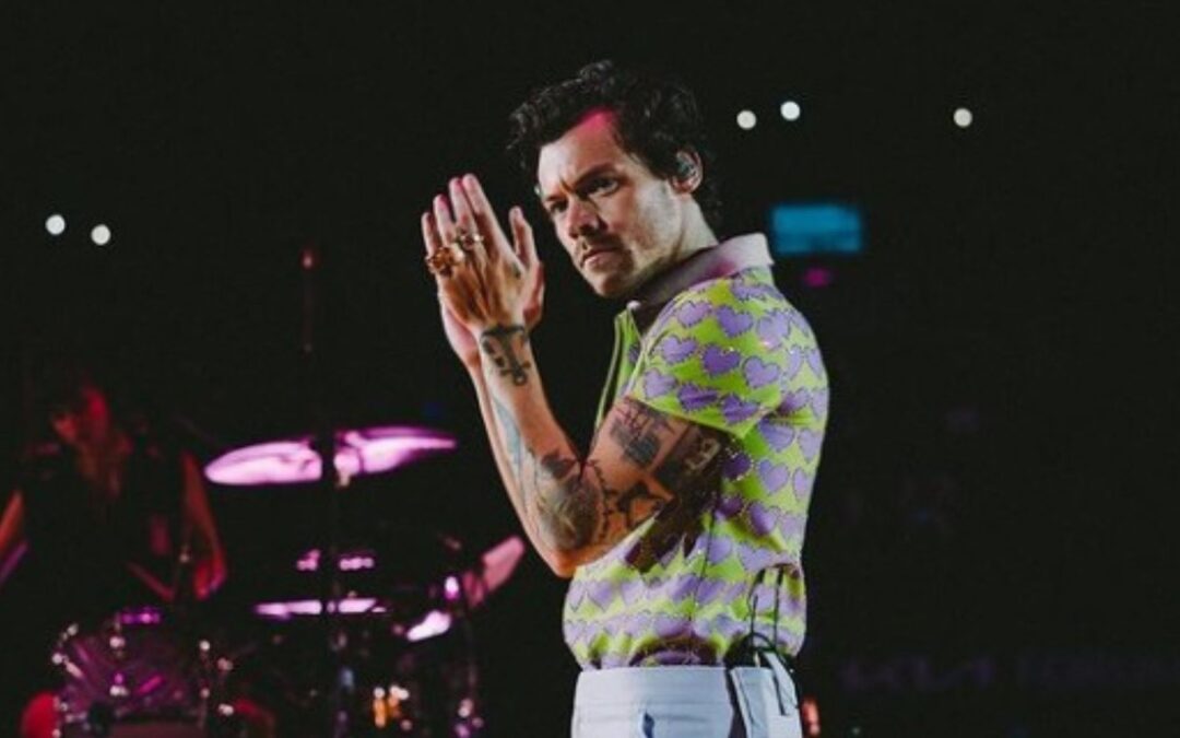 Aglomeración en concierto de Harry Styles provoca caos y desmayos entre fans en Bogotá