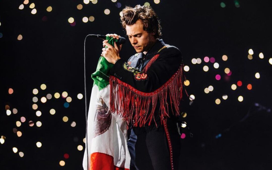 Harry Styles canta ‘Las Mañanitas’ a una fan e invita a todo el Foro Sol a corearlas