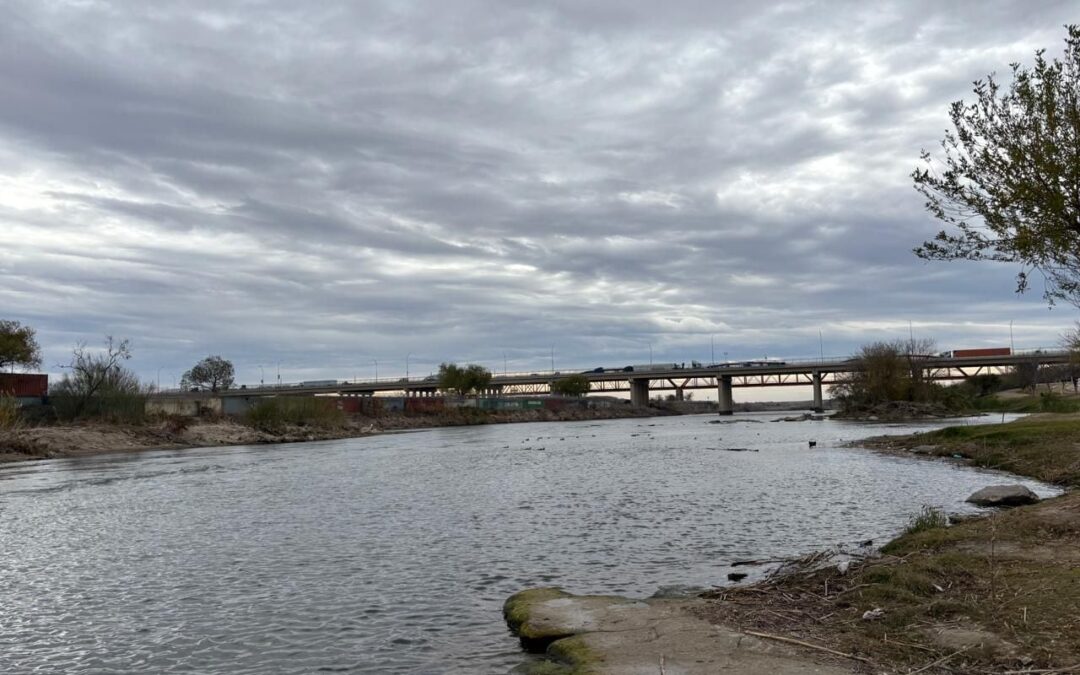 Paso de migrantes en Piedras Negras: Cruces lucen vacíos antes del segundo mandato de Trump