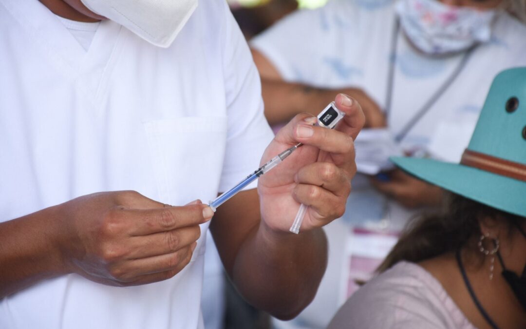 Repunte de casos de COVID-19 en México: ¿Cuánto cuestan las pruebas y las vacunas en 2024?