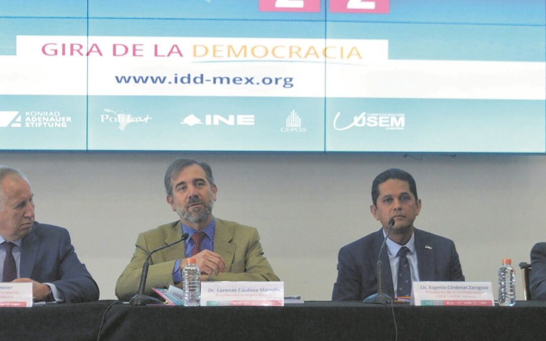 Córdova alerta: democracia en el país perecerá con el plan B
