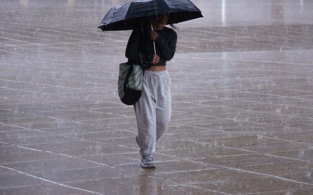 ‘Si las gotas de lluvia fueran de caramelo’: Conagua prevé tormentas intensas en 7 estados este ‘finde’