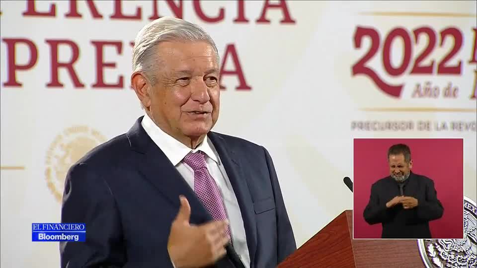 AMLO, mister universo 2022