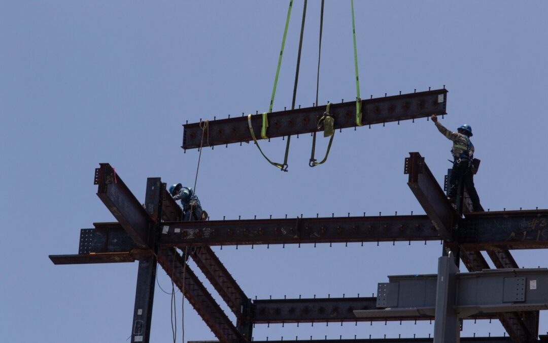 Registra construcción el peor desempeño en 16 meses