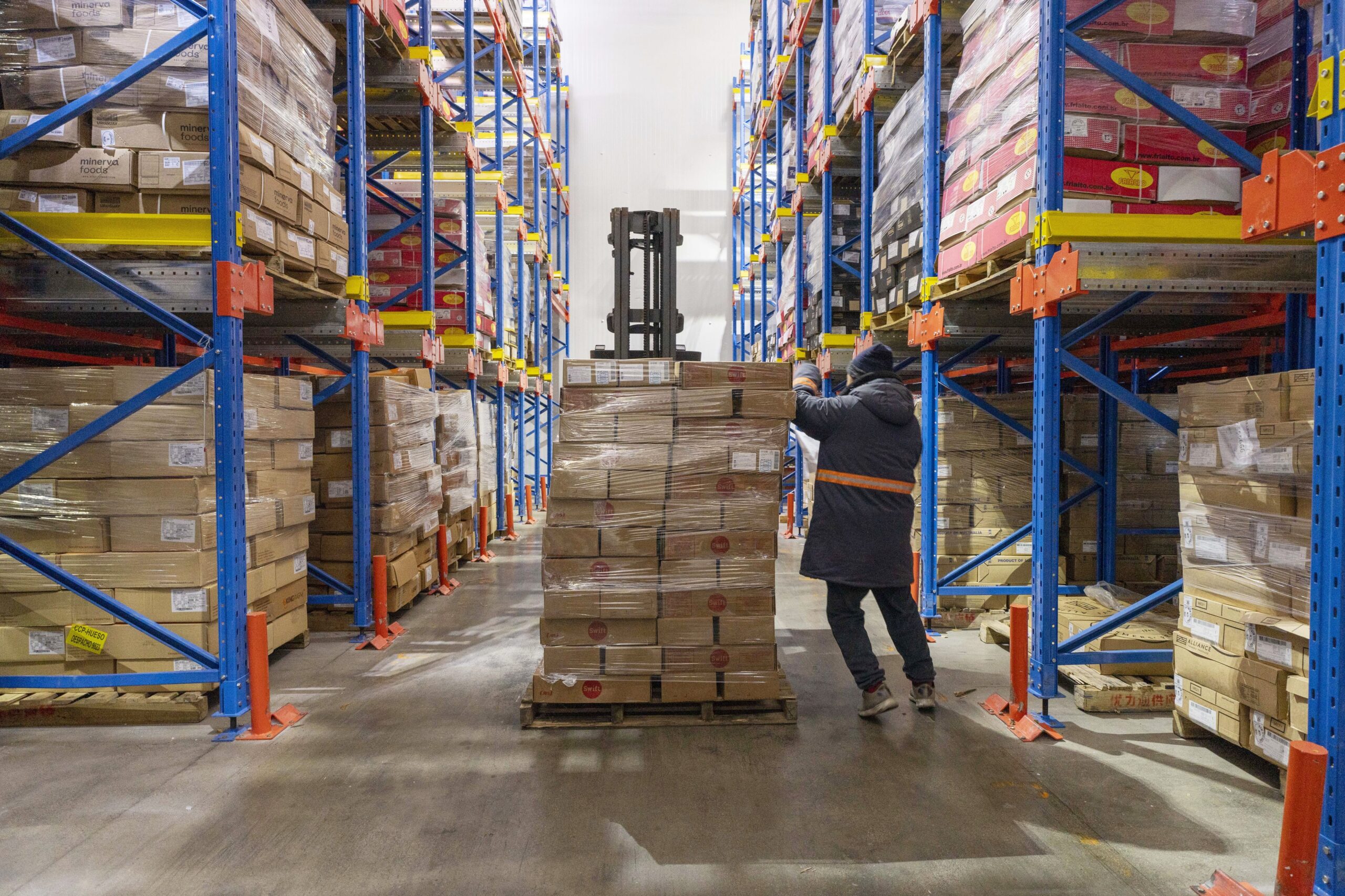 México, toma nota y ten cuidado: China impone aranceles de 100% a Canadá y se ‘sube’ a guerra arancelaria