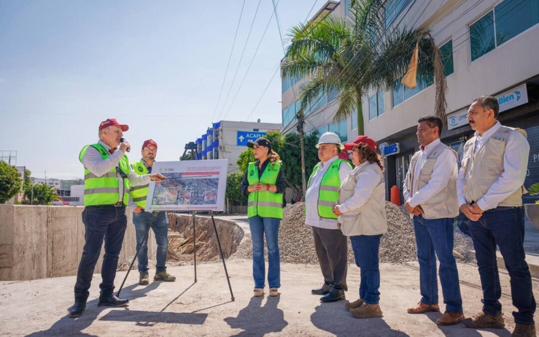 Supervisa Evelyn Salgado la rehabilitación de encauzamiento del Río Huacapa, presenta un avance del 64 por ciento